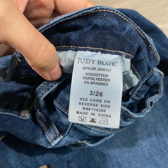 Judy Blue 88327 Monique Mid Rise Nondistressed Bootcut Jeans - Picture 6 of 8